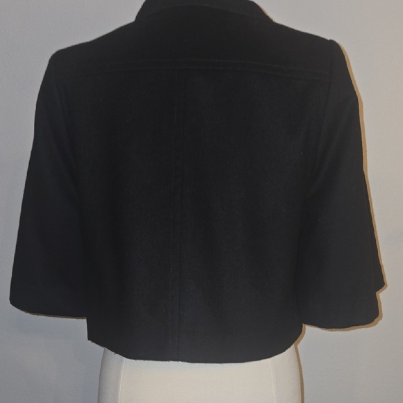 GAP Women's Black Crop Swing Jacket - Picture 3 of 5